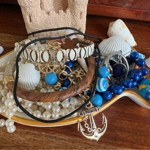 Anchors Away jewelry jar ⚓️